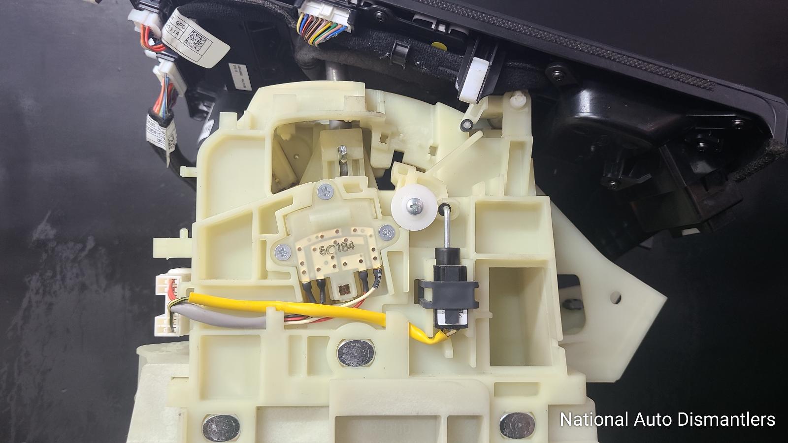 View Auto part Gear Stick/Shifter Kia Carnival/grand Carnival 2015