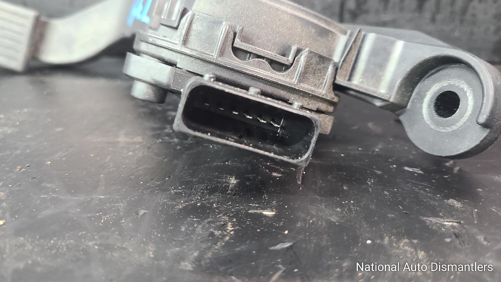 View Auto part Pedal Assembly Kia Carnival/grand Carnival 2015