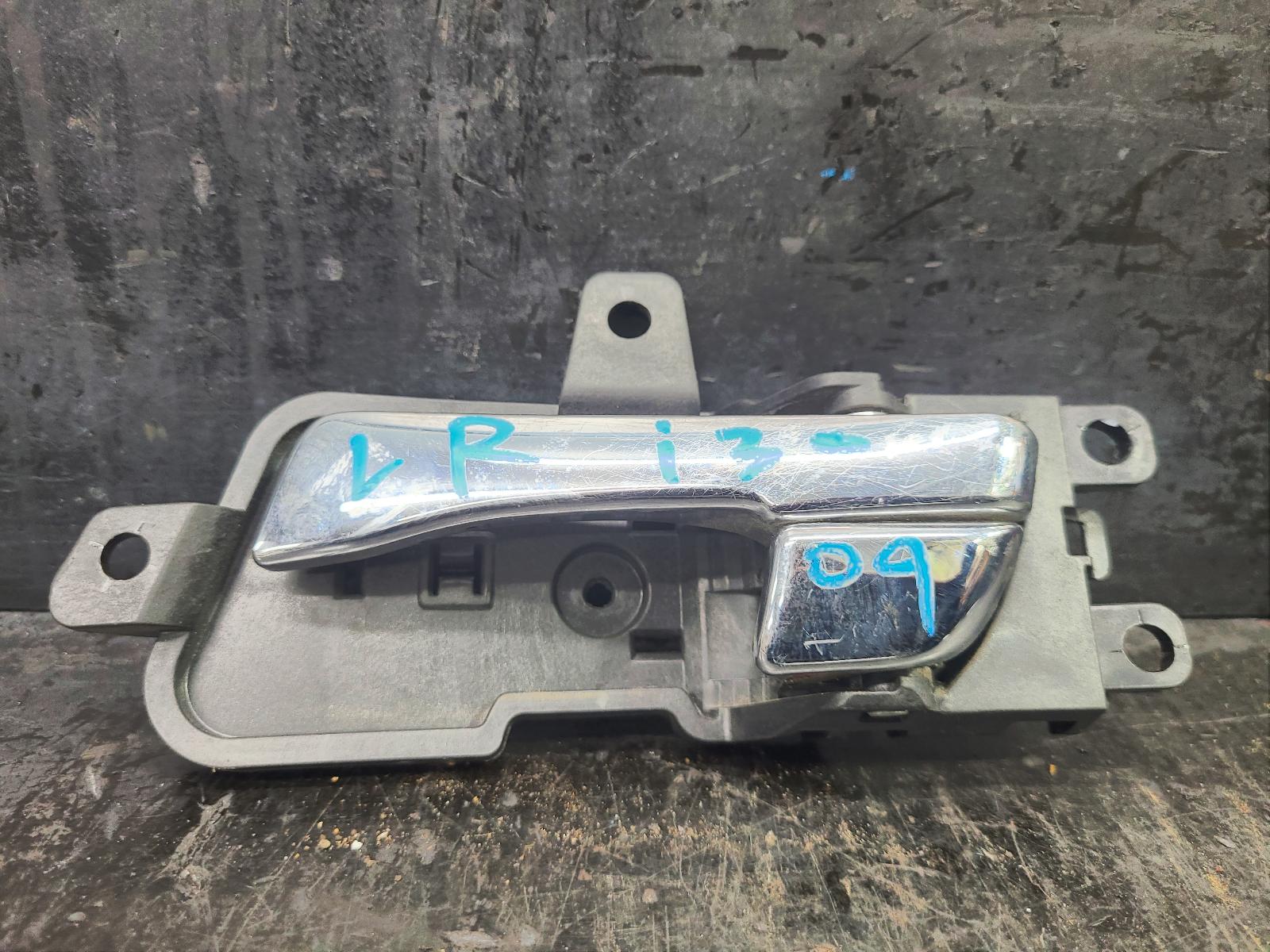 View Auto part Door Handle Hyundai I30 2009