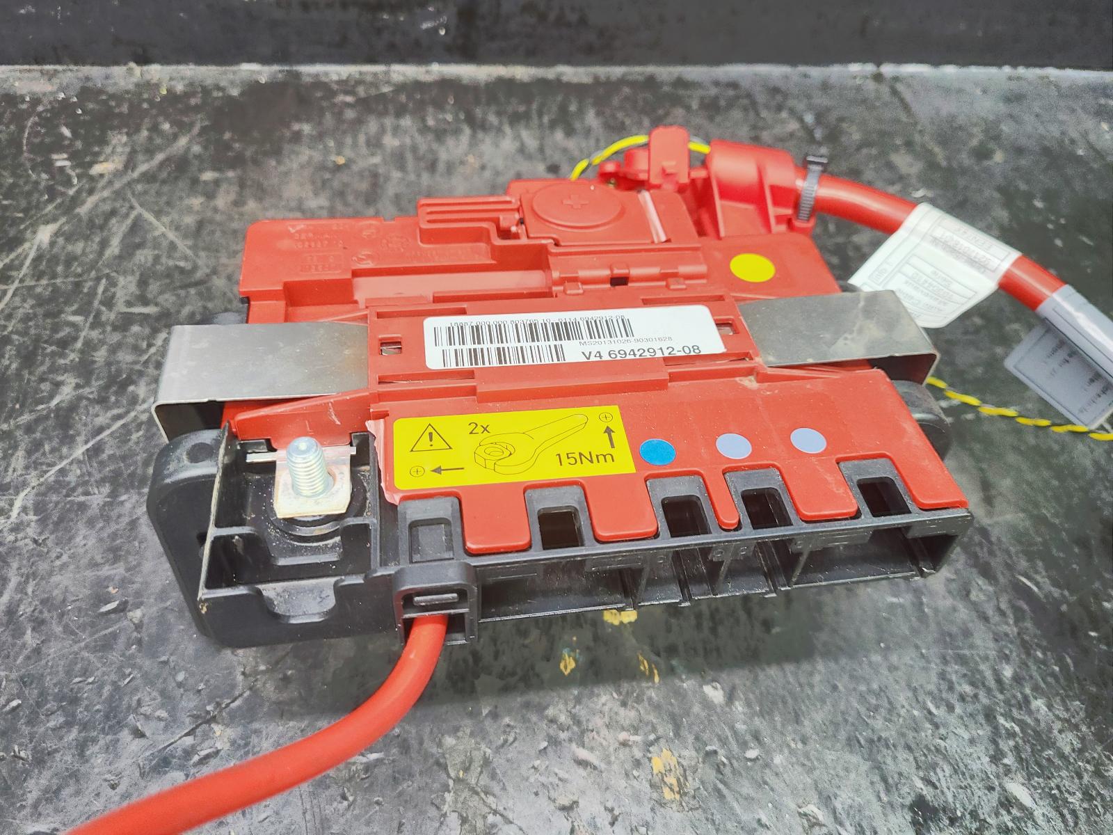 View Auto part Battery Terminal Bmw X1 2014