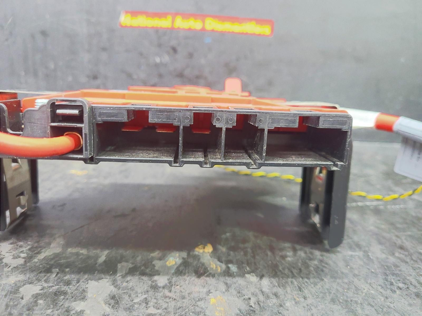 View Auto part Battery Terminal Bmw X1 2014
