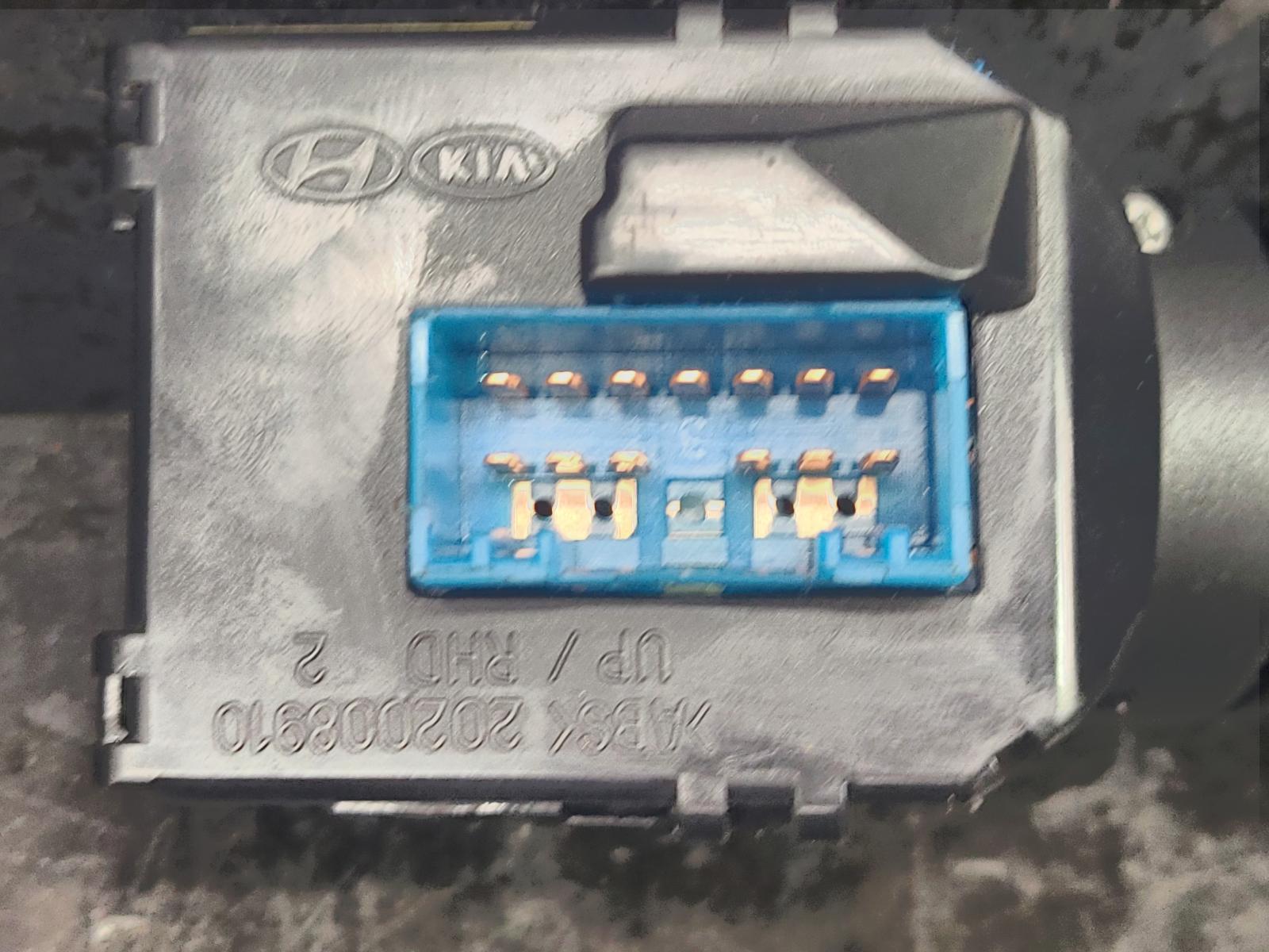 View Auto part Combination Switch Hyundai I20 2012