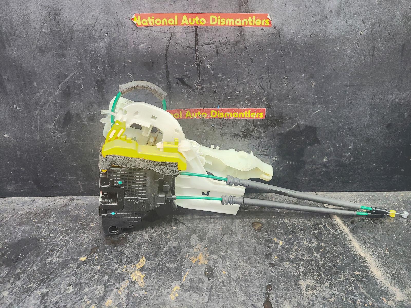 2014 Hyundai I30 Door/Boot/Gate Lock View Auto part Door/Boot/Gate Lock Hyundai I30 2014