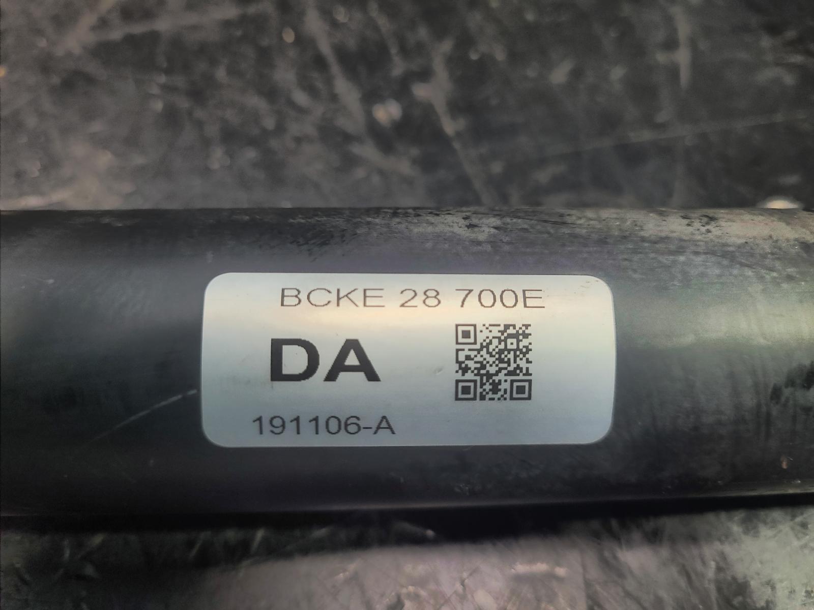 View Auto part Shock Absorber Mazda 3 2020