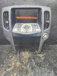 View Auto part Radio/Cd/Dvd/Sat/Tv Nissan 370z 2015