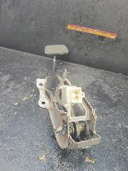 View Auto part Pedal Assembly Toyota Yaris 2006