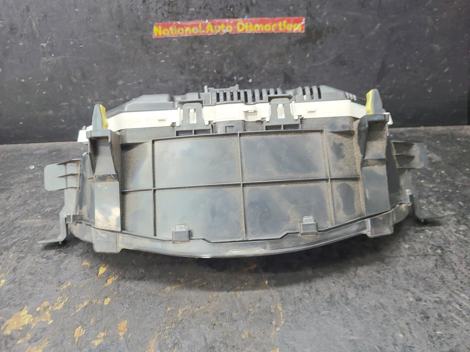 View Auto part Instrument Cluster Toyota Corolla 2015