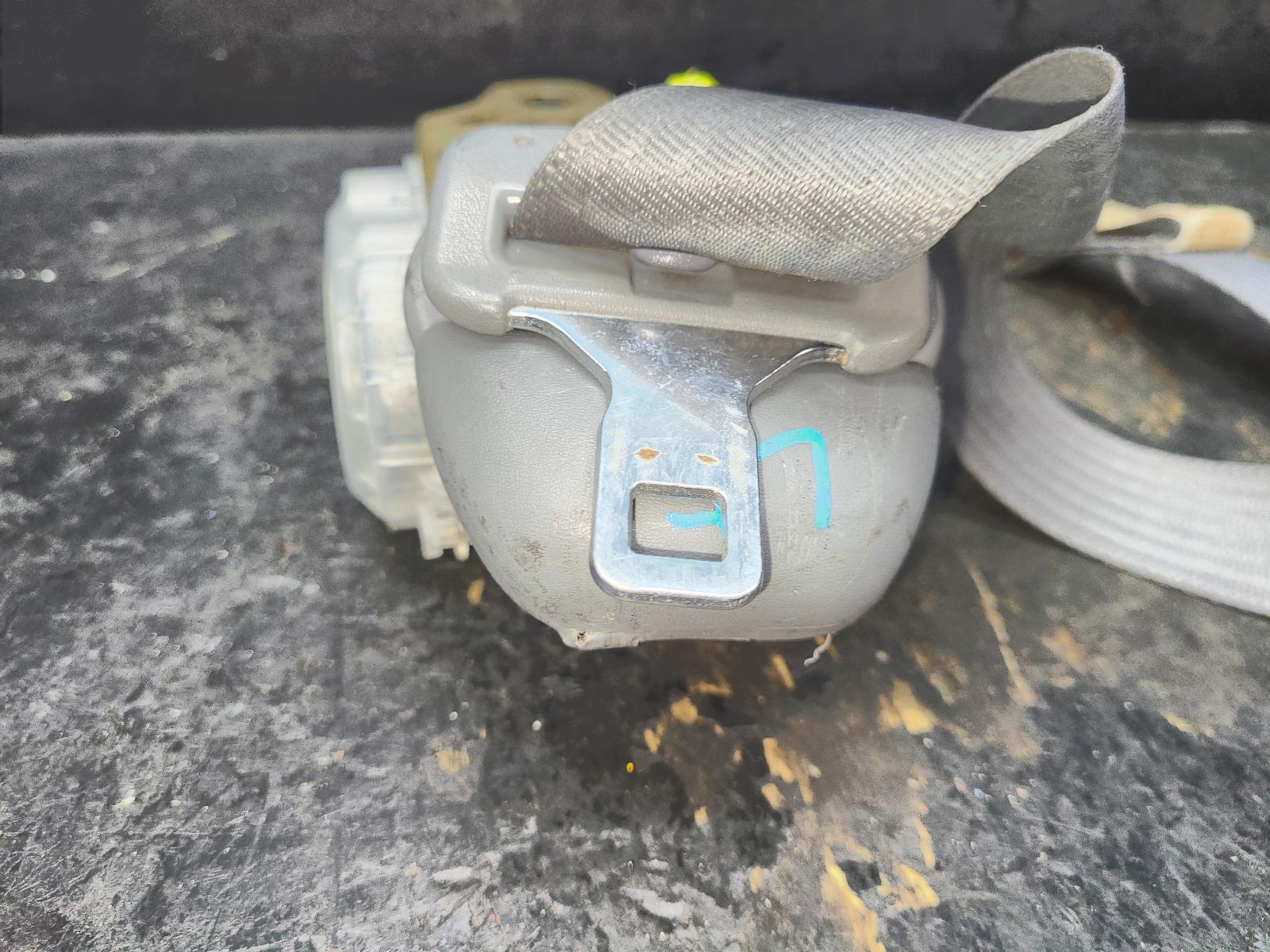 2002 Toyota Rav4 Seatbelt/Stalk View Auto part Seatbelt/Stalk Toyota Rav4 2002