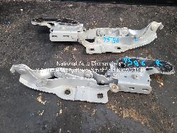 View Auto part Bonnet Hinge/Strut Nissan 370z 2015