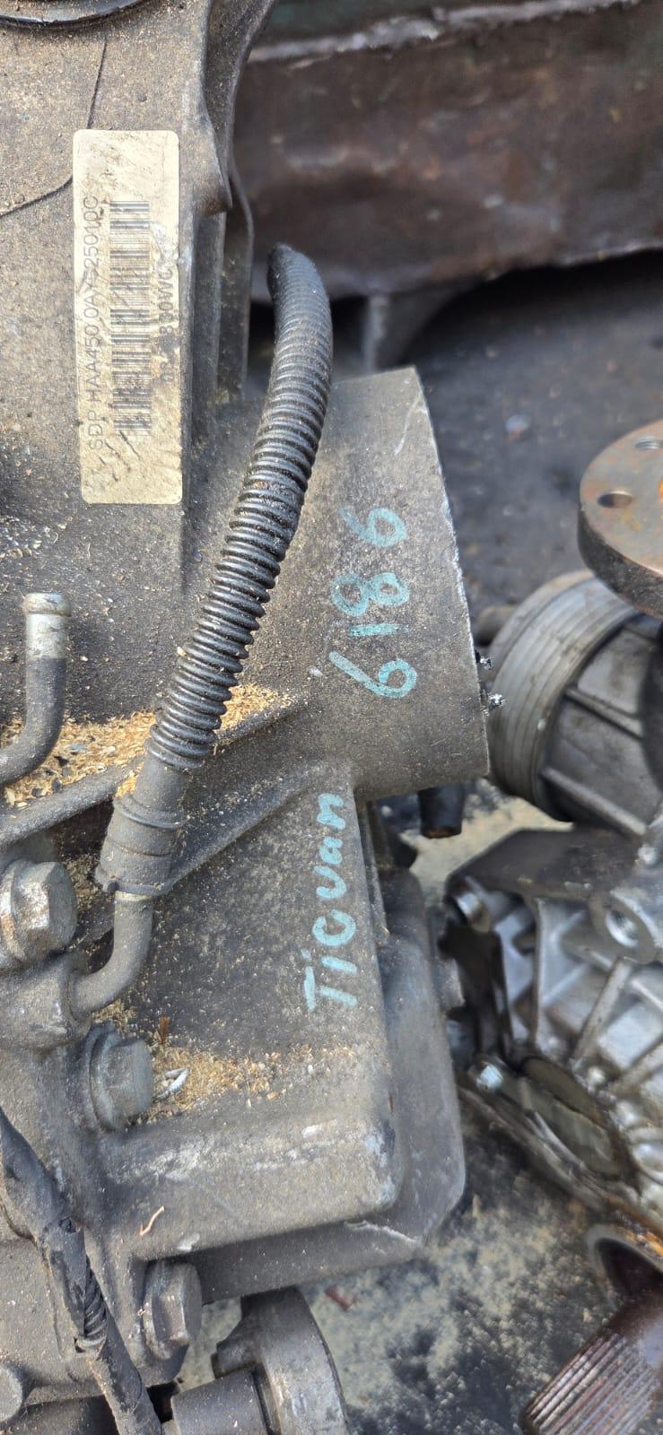 View Auto part Differential Centre Volkswagen Tiguan 2010
