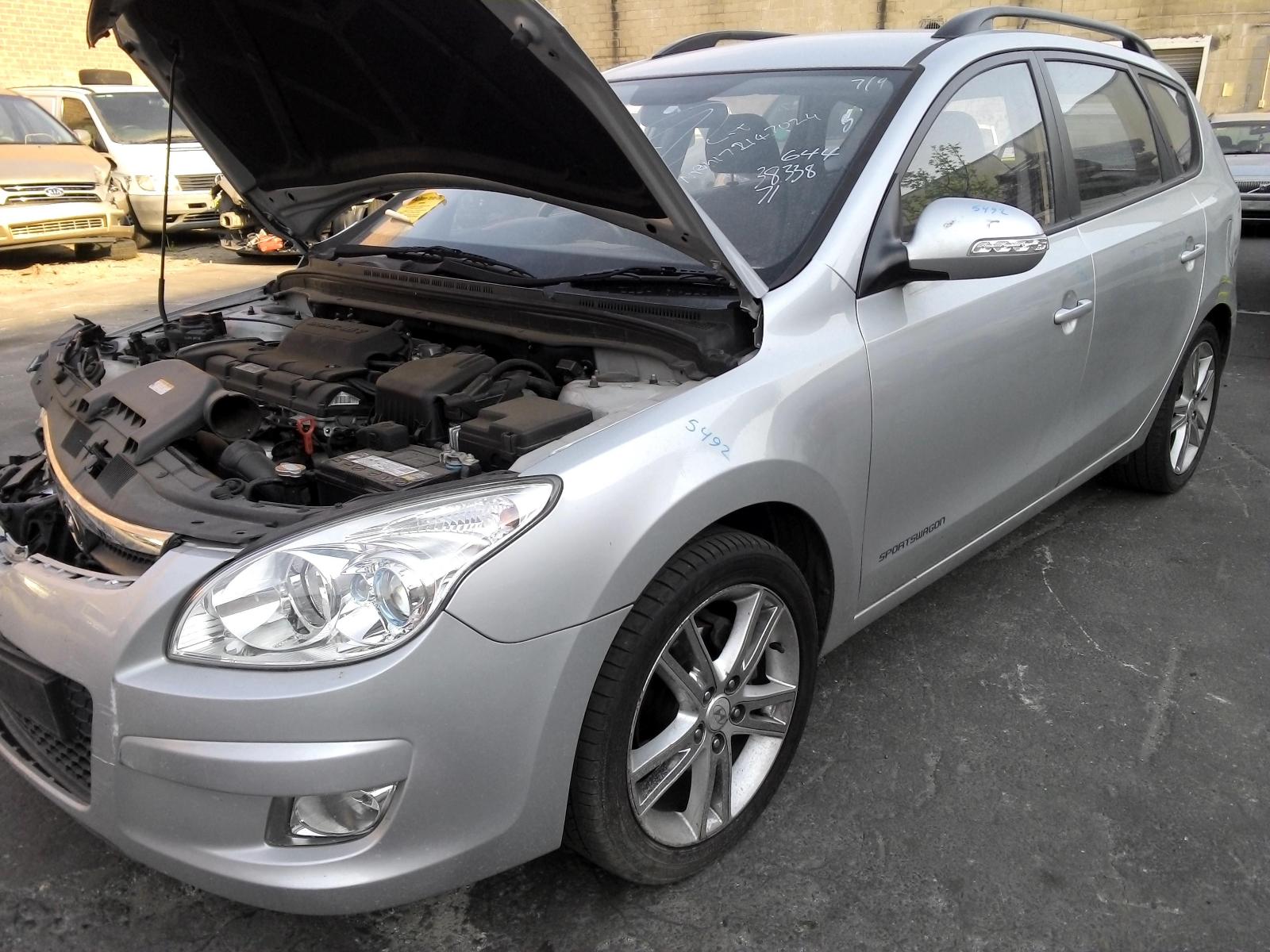 View Auto part Heater/Ac Controls Hyundai I30 2009