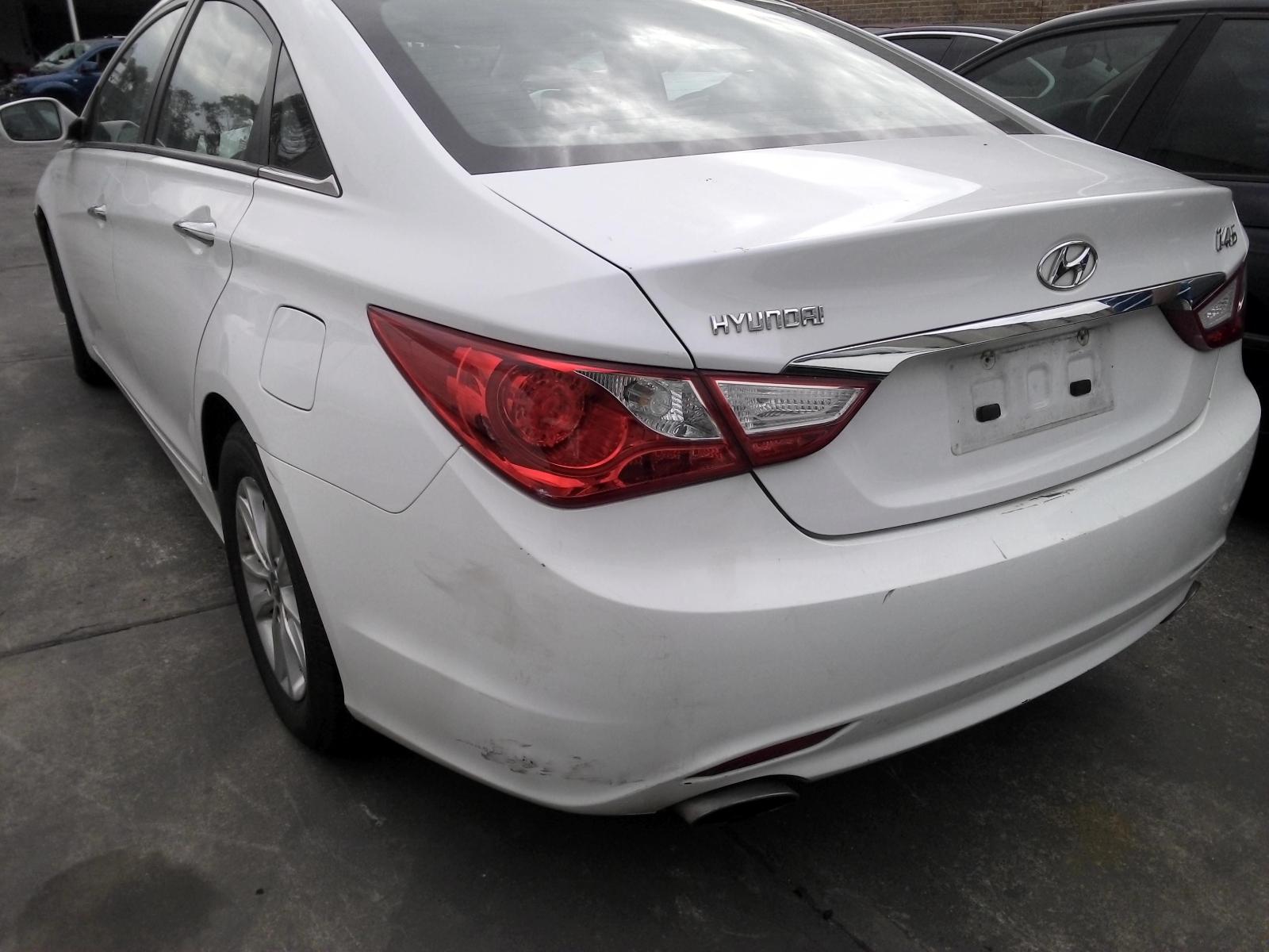 View Auto part Left Indicator/Fog/Side Hyundai I45 2010