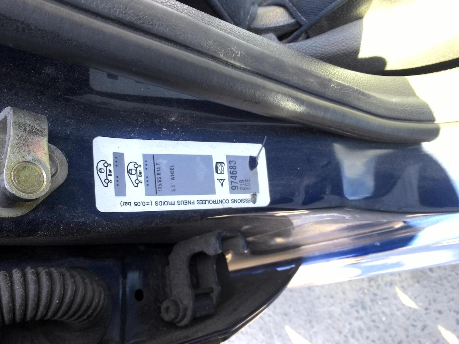 View Auto part Left Front Window Reg/Motor Volkswagen Golf 2011