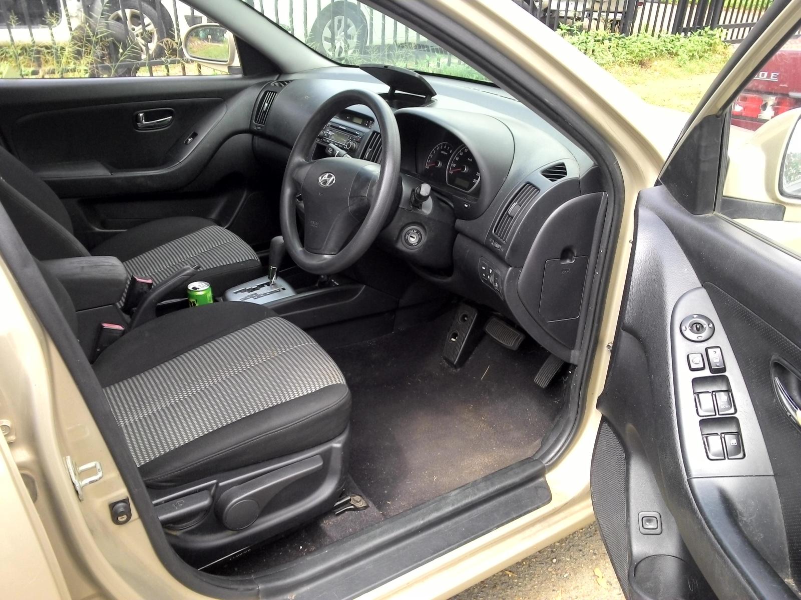 2009 Hyundai Elantra Left Front Door Window View Auto part Left Front Door Window Hyundai Elantra 2009