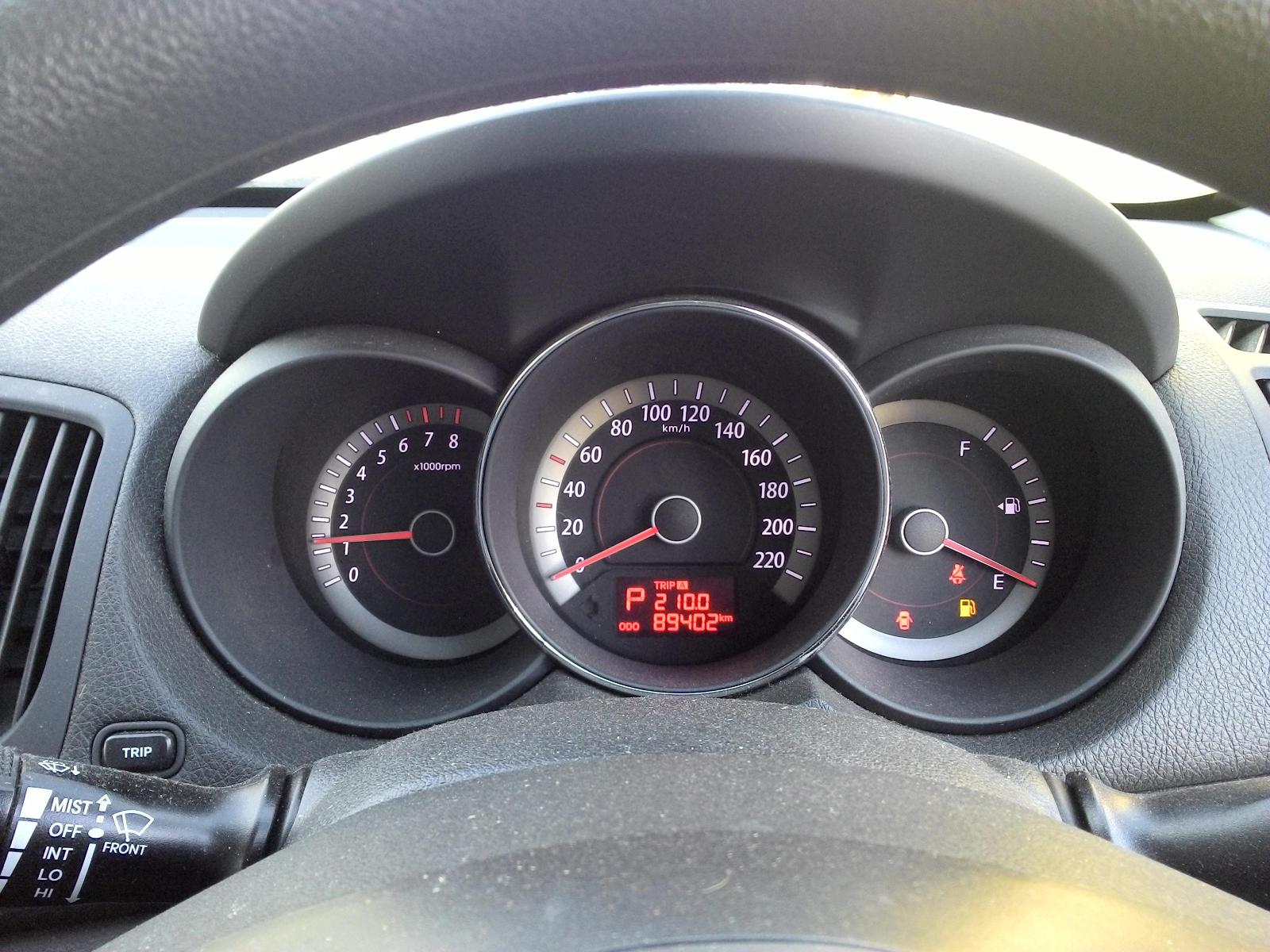 View Auto part Ignition W/ Key Kia Cerato 2013