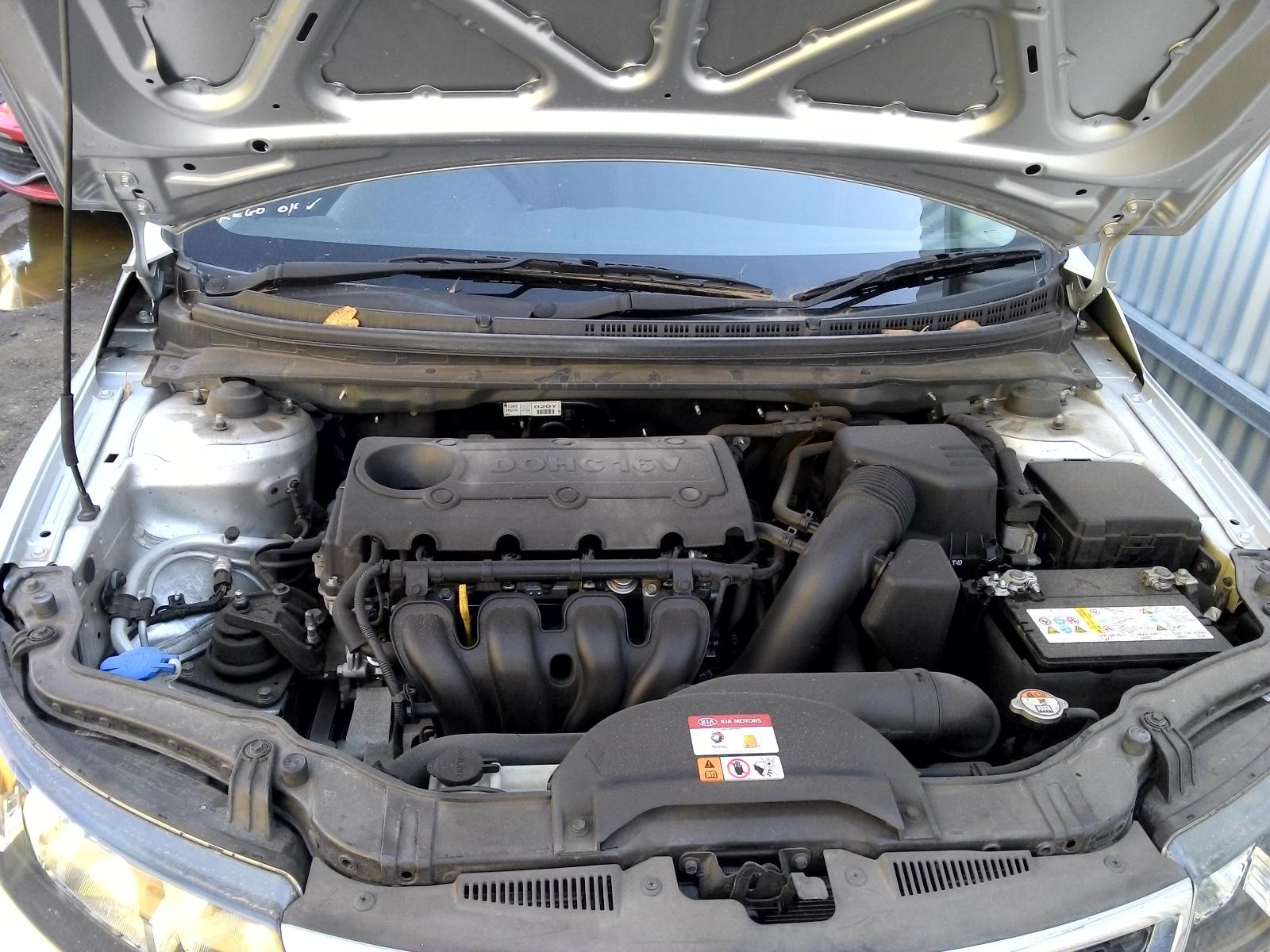 View Auto part Ignition W/ Key Kia Cerato 2013