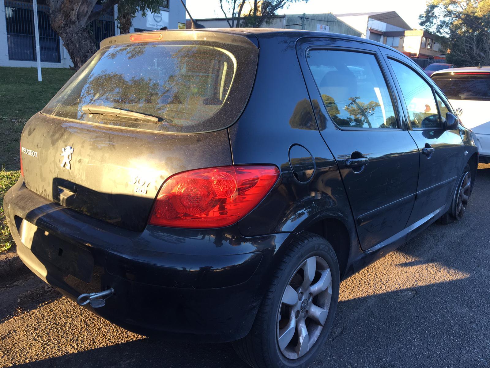 View Auto part Radio/Cd/Dvd/Sat/Tv Peugeot 307 2007