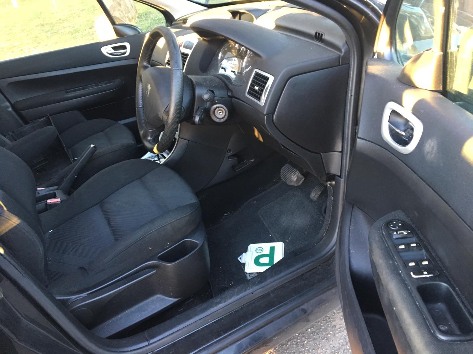 View Auto part Radio/Cd/Dvd/Sat/Tv Peugeot 307 2007