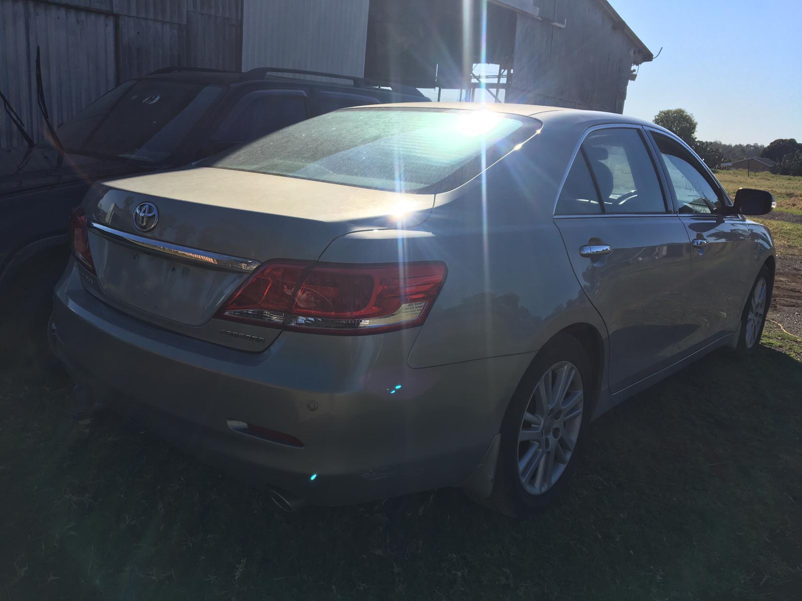 View Auto part Right Front Door Toyota Aurion 2009