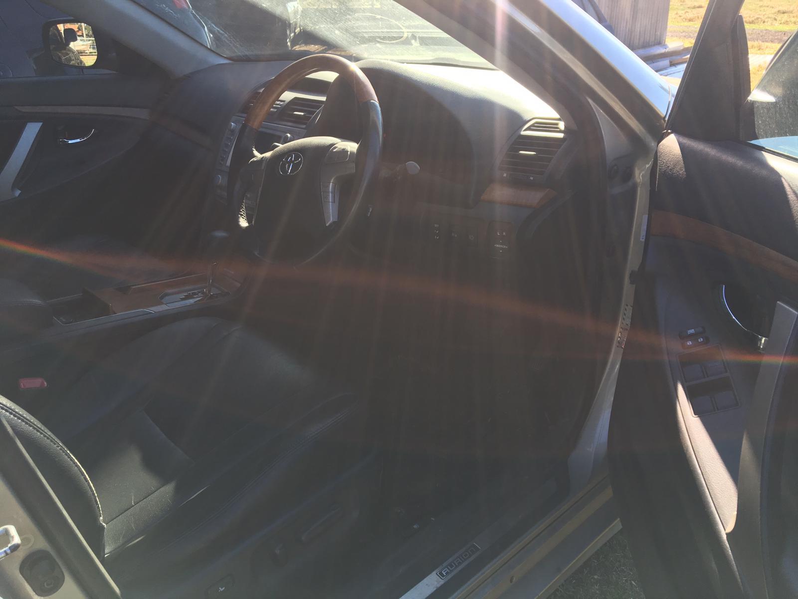 View Auto part Right Front Door Toyota Aurion 2009