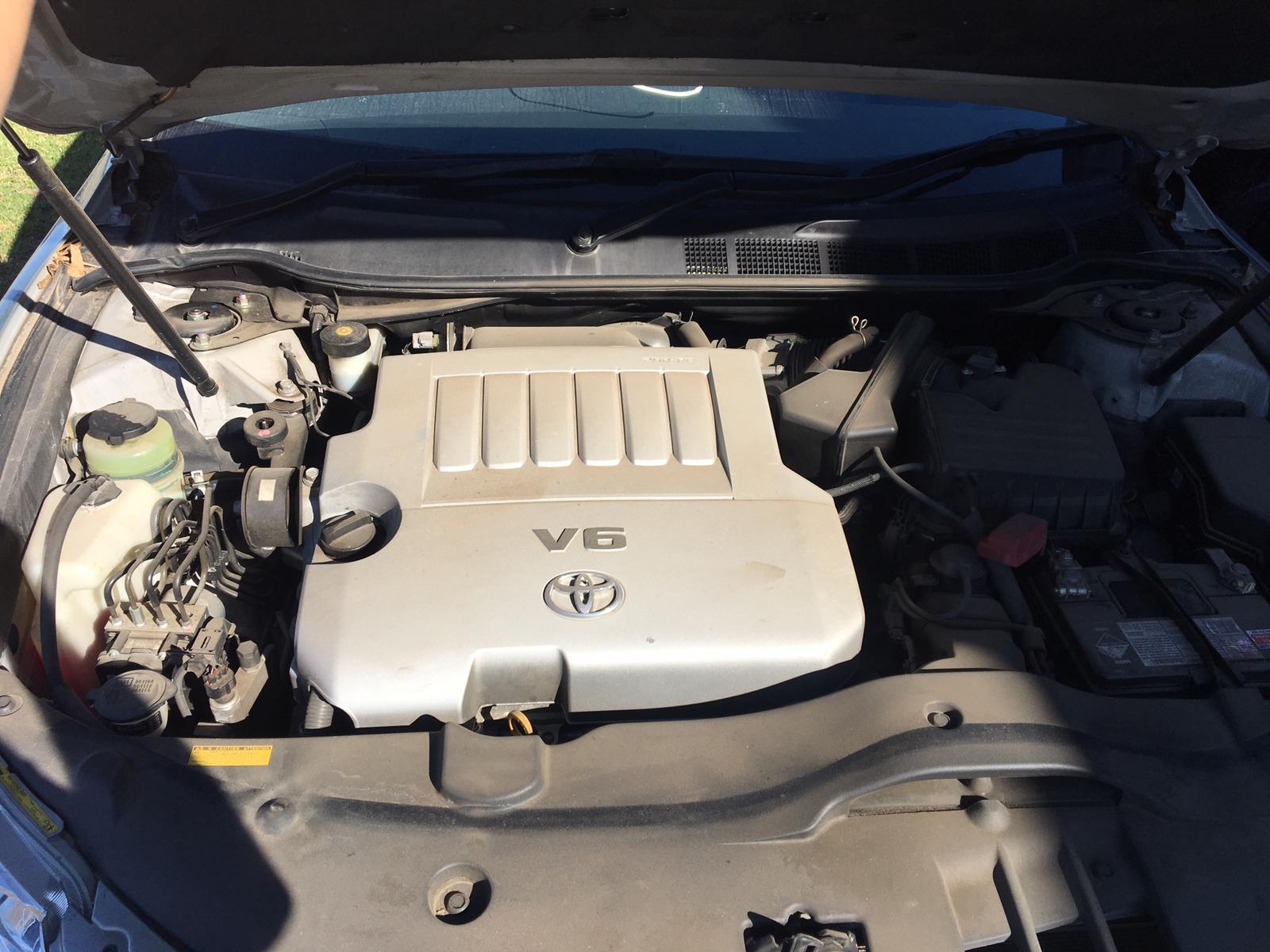 View Auto part Right Front Door Toyota Aurion 2009