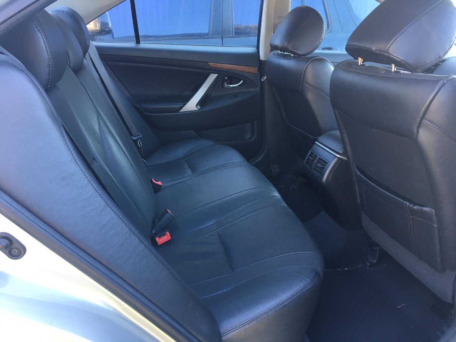 View Auto part Right Front Door Toyota Aurion 2009