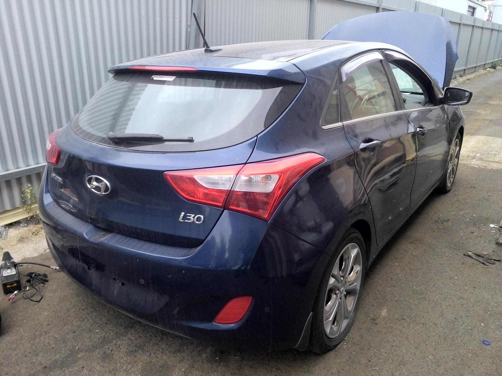 View Auto part Reverse Camera Hyundai I30 2013