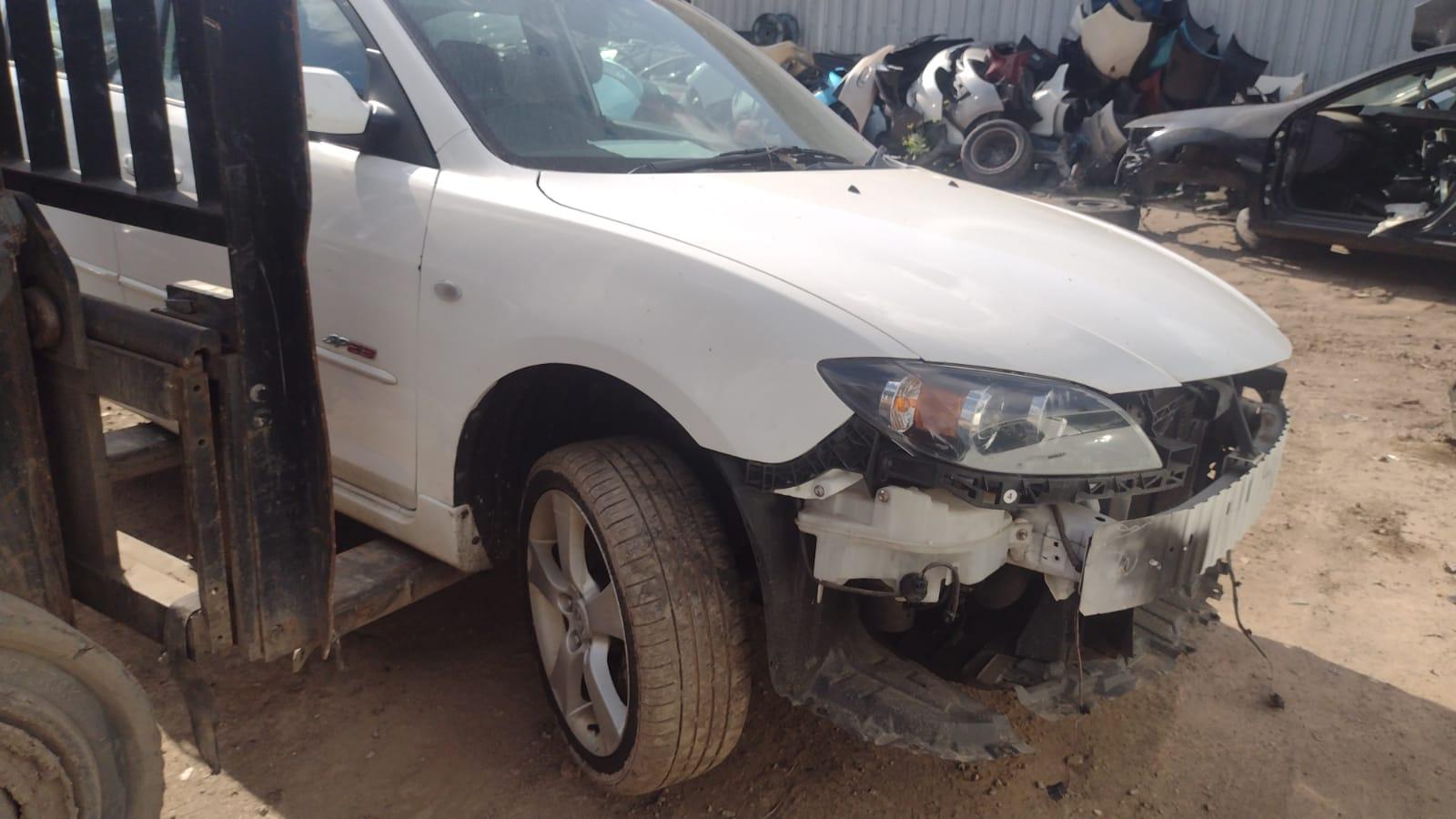 2006 Mazda 3 Trans/Gearbox View Auto part Trans/Gearbox Mazda 3 2006