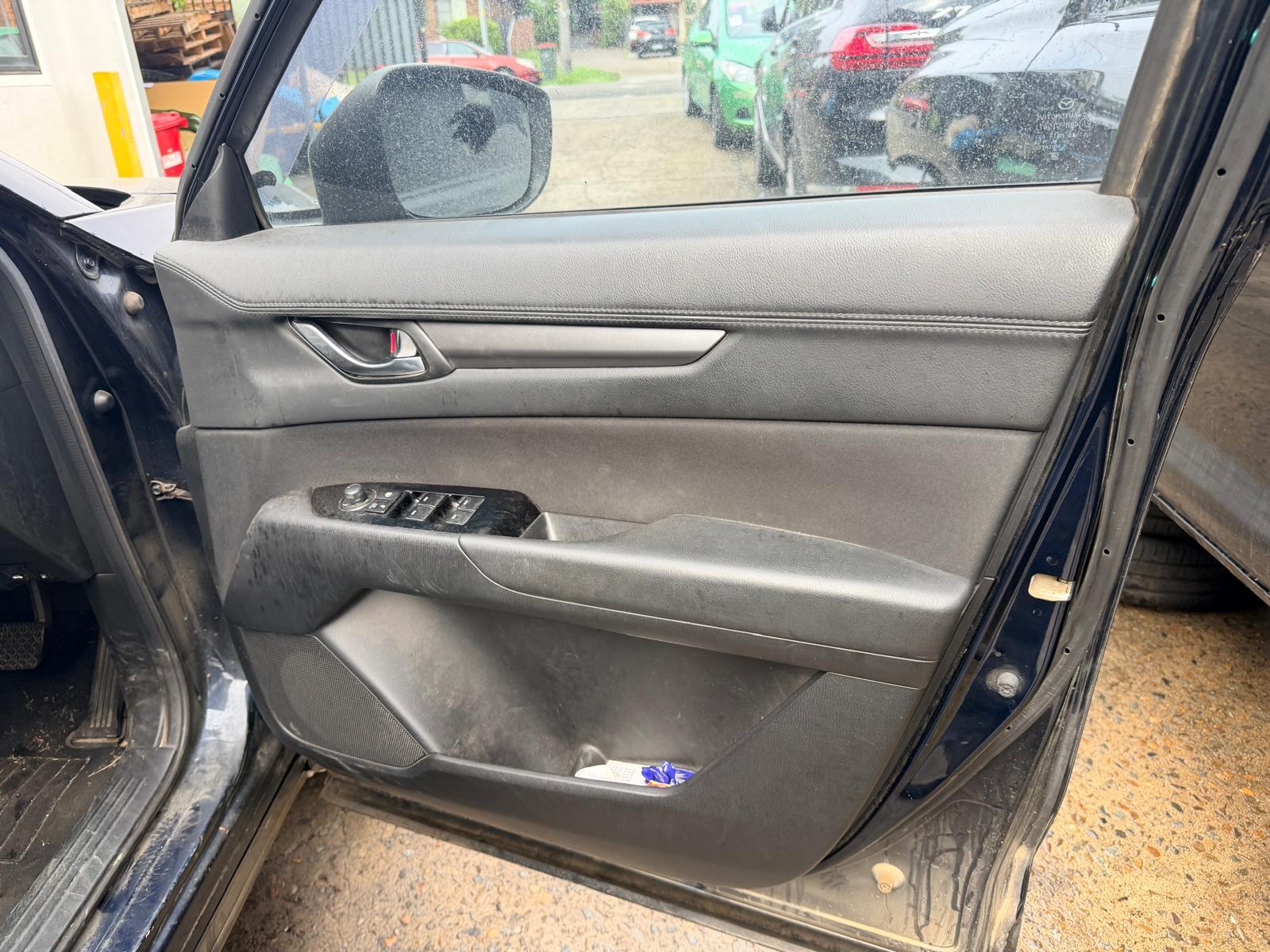 View Auto part Seatbelt/Stalk Mazda Cx5 2017