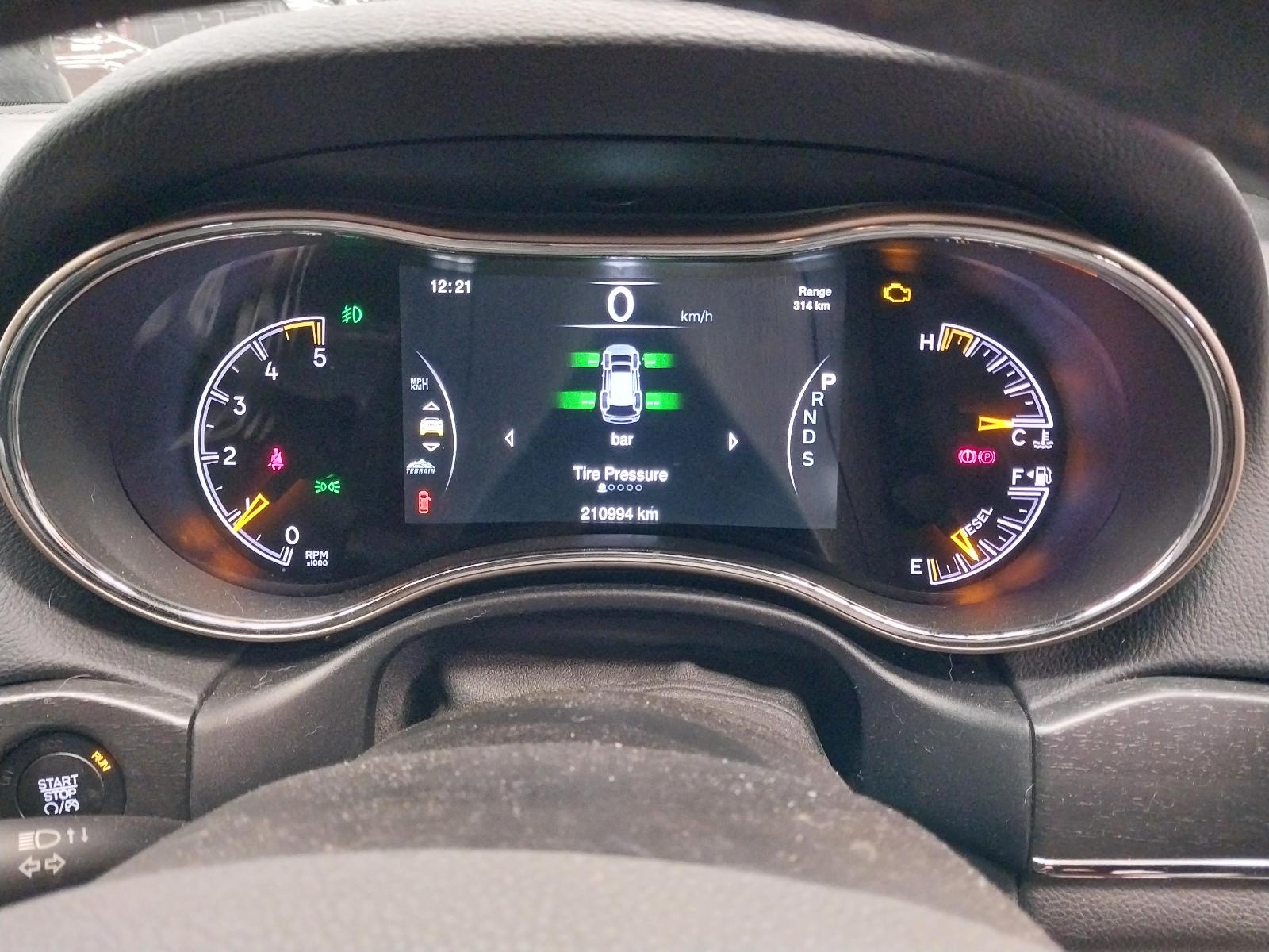 View Auto part Right Front Hub Assembly Jeep Grandcherokee 2015