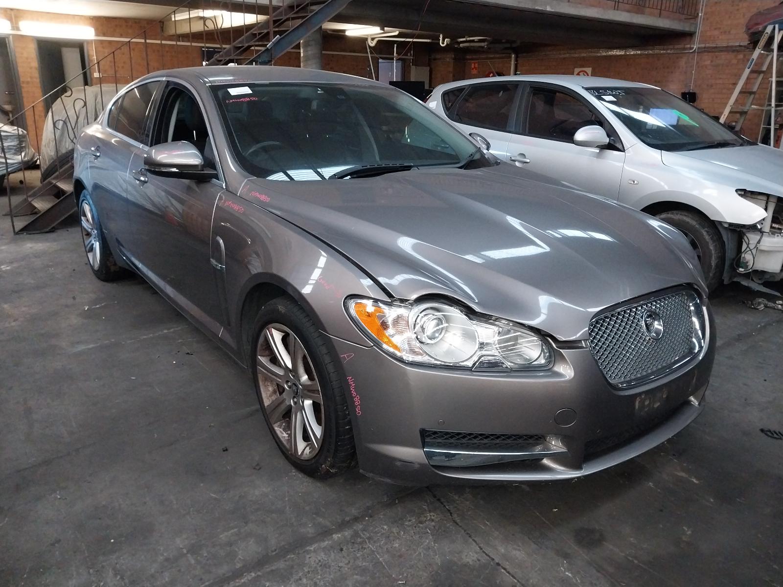 View Auto part Right Headlamp Jaguar Xf 2009