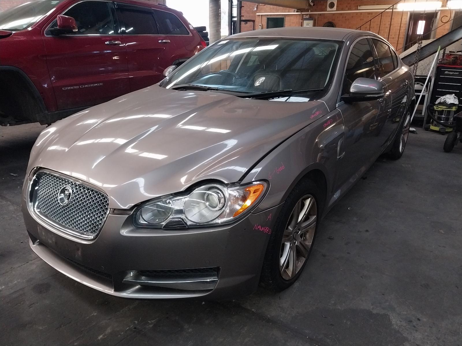 2009 Jaguar Xf Differential Centre View Auto part Differential Centre Jaguar Xf 2009