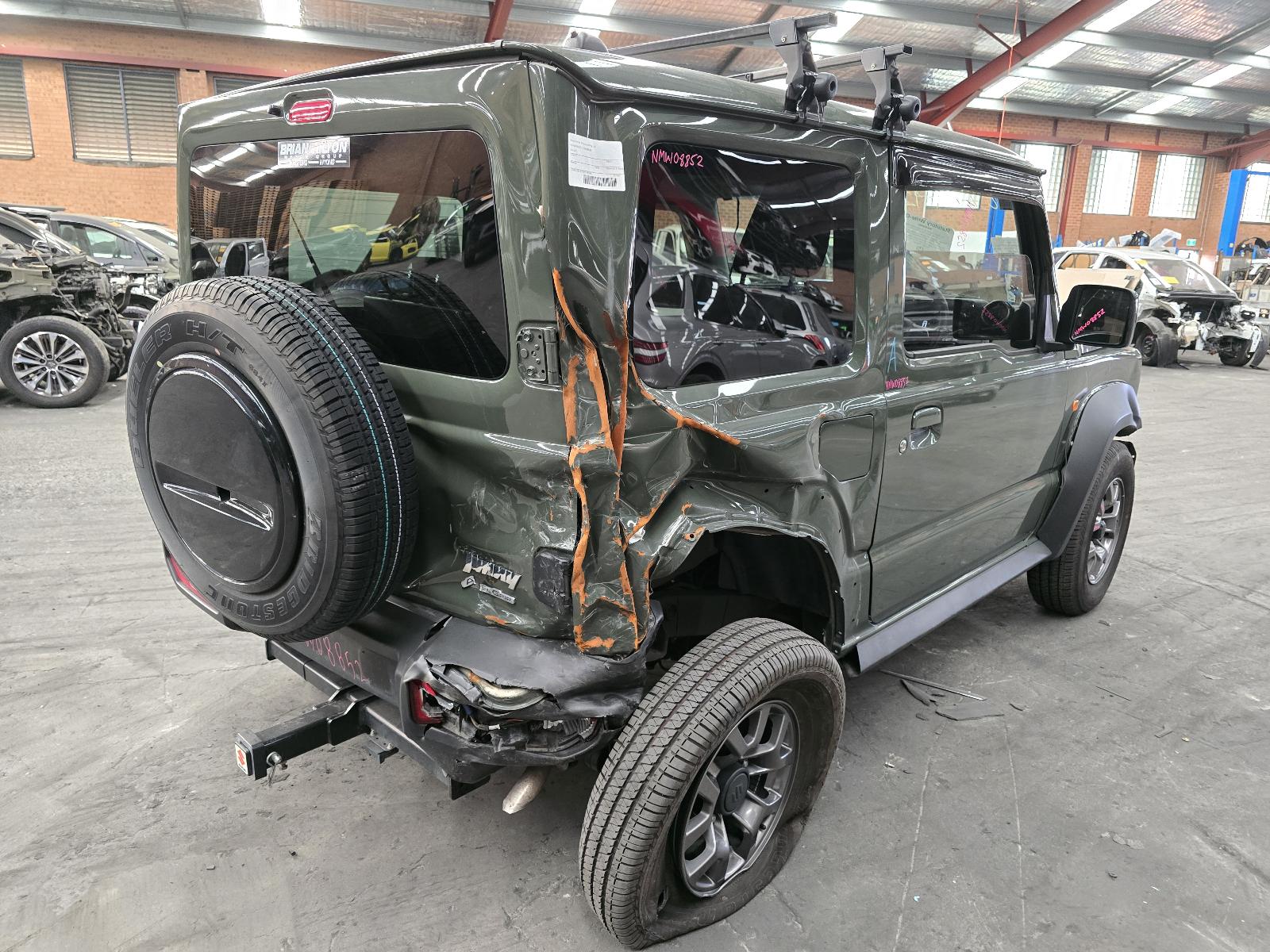 View Auto part Radiator Suzuki Jimny 2022