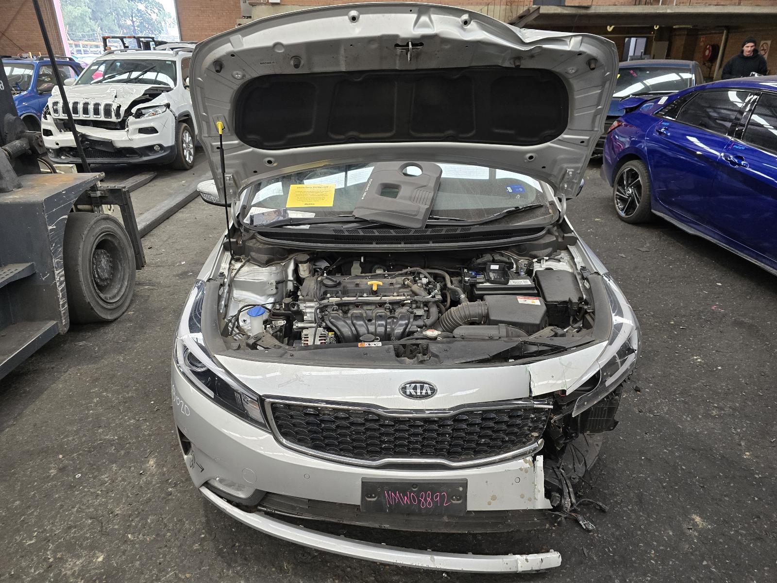 View Auto part A/C Condenser Kia Cerato 2017
