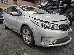 View Auto part A/C Condenser Kia Cerato 2017