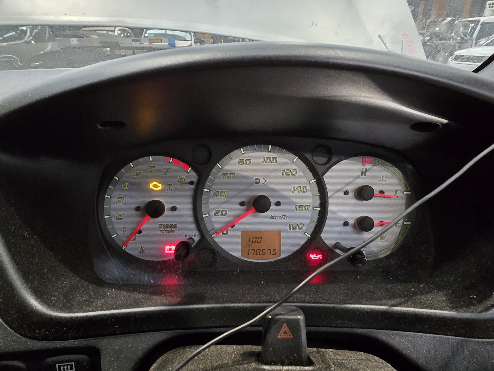 View Auto part Bonnet Daihatsu Terios 2004