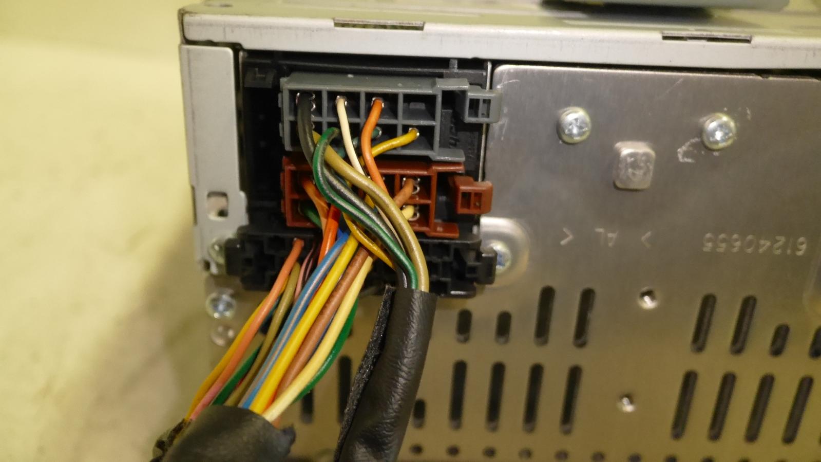 View Auto part Radio/Cd/Dvd/Sat/Tv Hyundai Sonata 2010