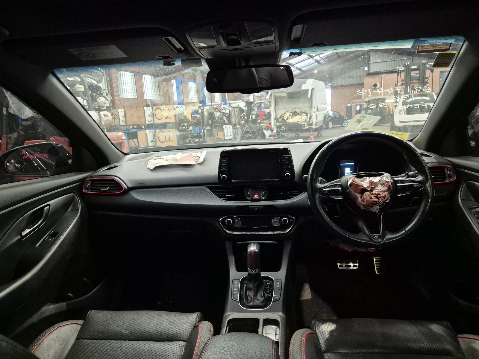 View Auto part Right Rear Door Sliding Hyundai I30 2019