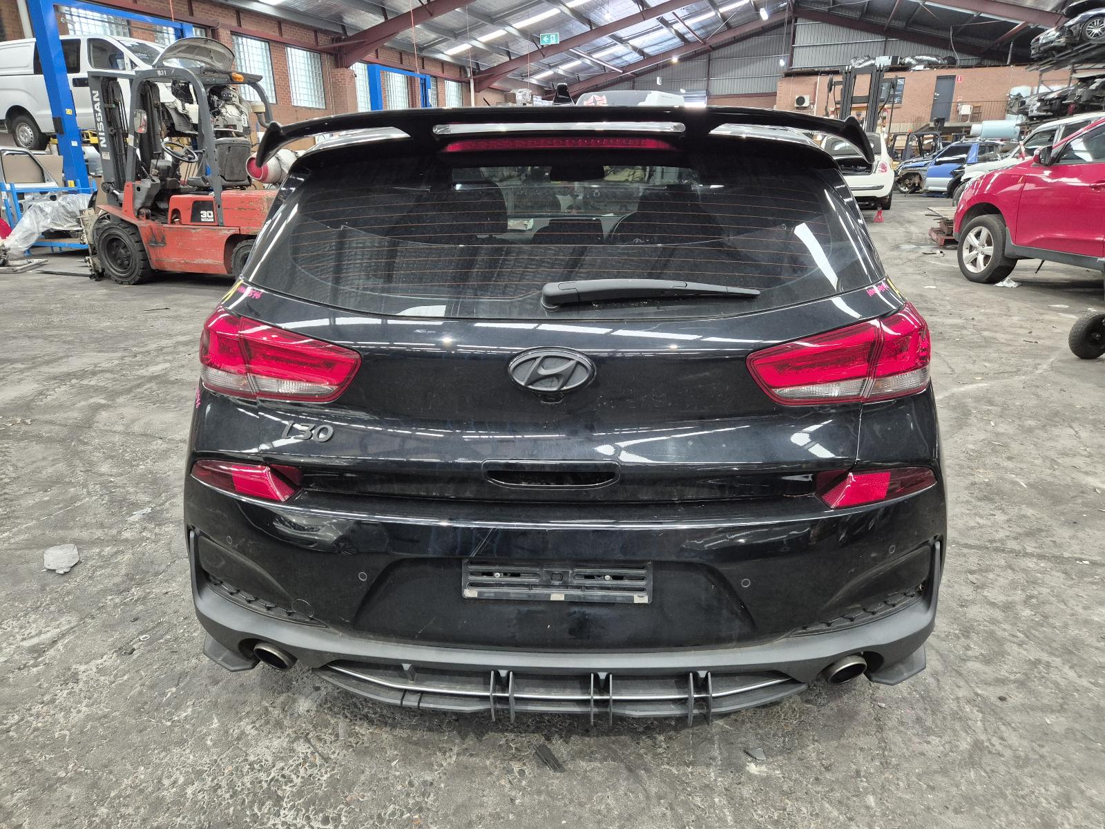 View Auto part Rear Spoiler Hyundai I30 2019