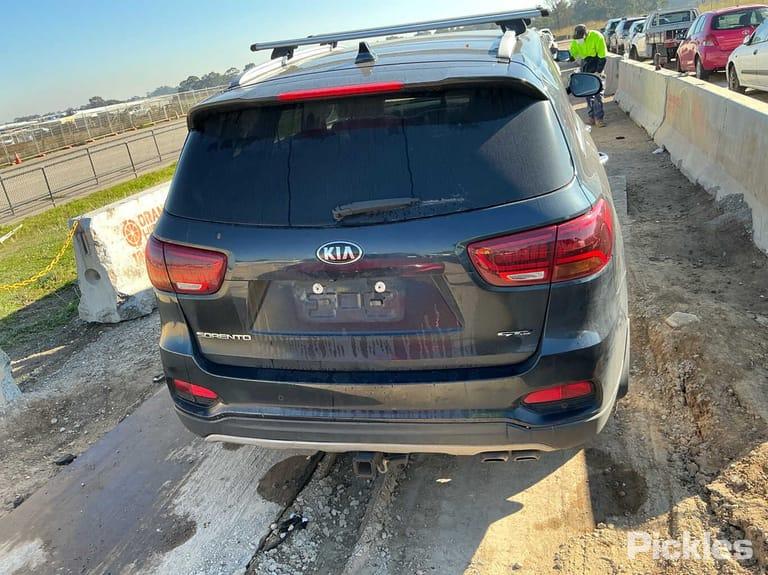 View Auto part Master Cylinder Kia Sorento 2018