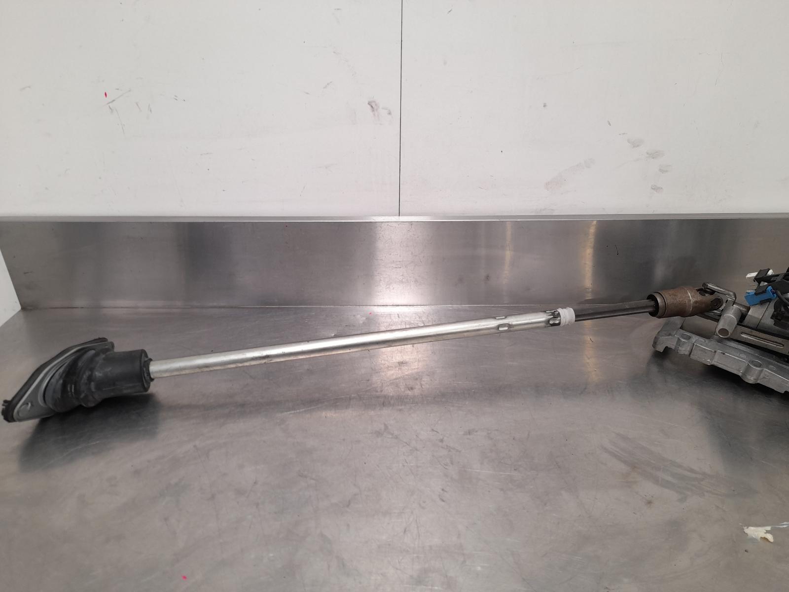 View Auto part Steering Column Maserati Granturismo 2008