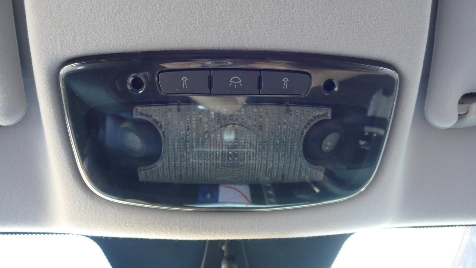 View Auto part Courtesy Light Maserati Granturismo 2008
