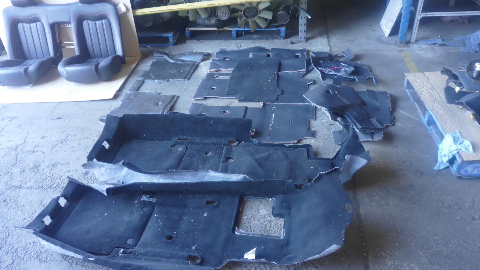View Auto part Carpet Maserati Granturismo 2008