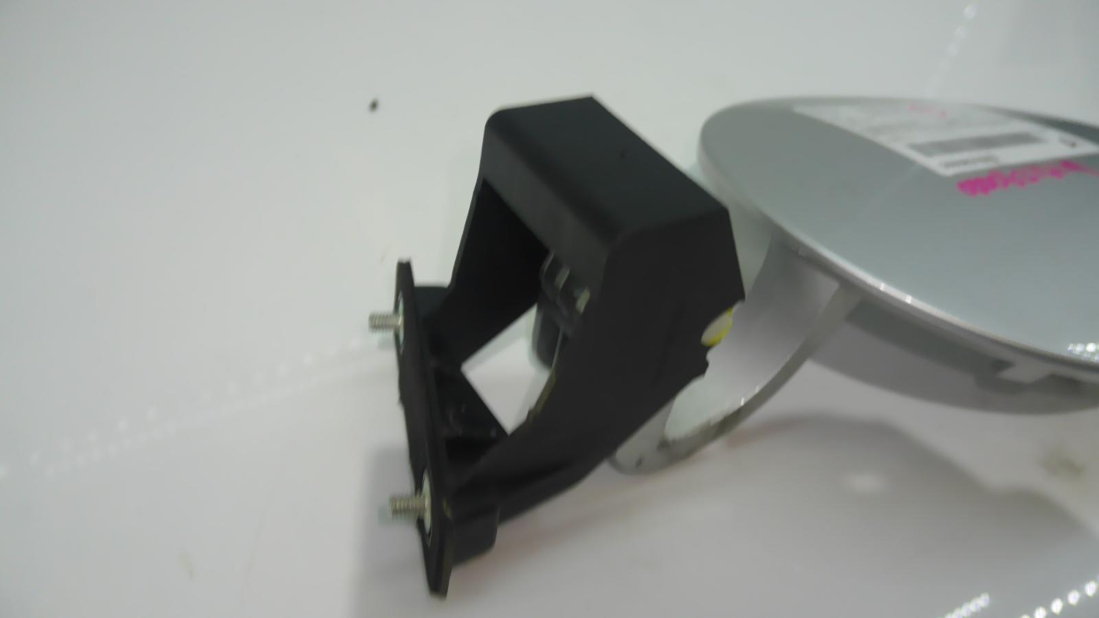 View Auto part Fuel Door / Filler Maserati Granturismo 2008