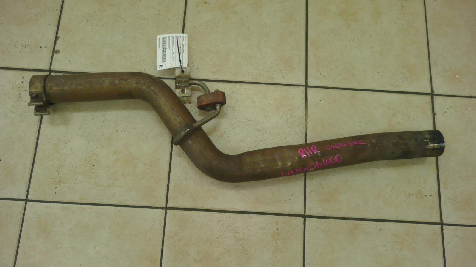 2008 Maserati Granturismo Intermediate Pipe View Auto part Intermediate Pipe Maserati Granturismo 2008