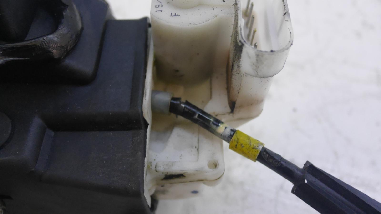 View Auto part Door/Boot/Gate Lock Maserati Quattroporte 2005