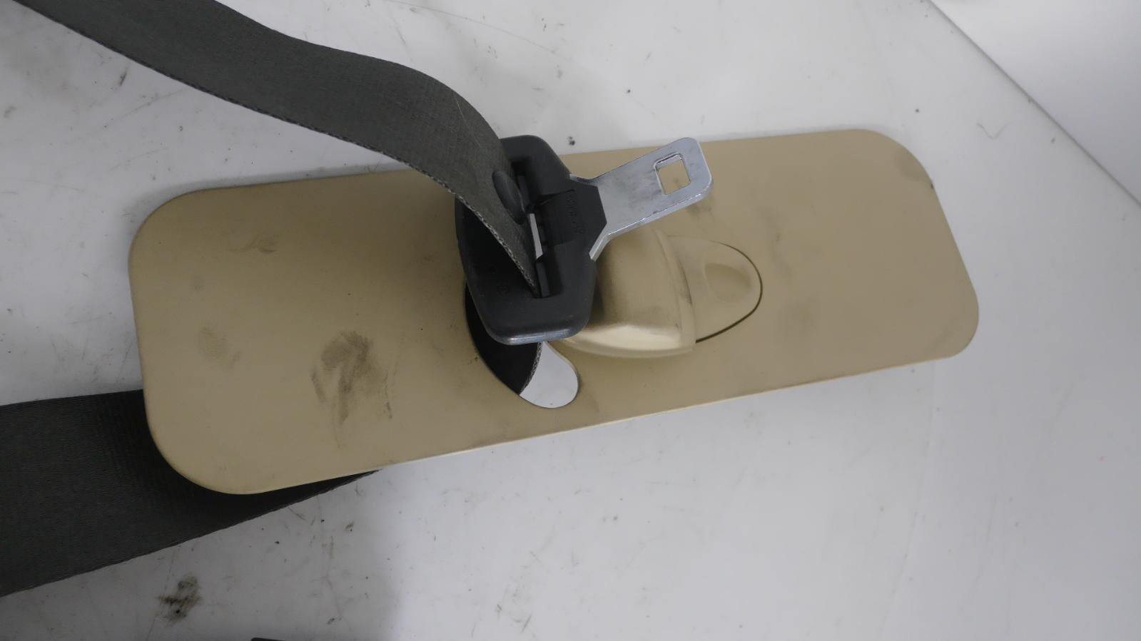 View Auto part Seatbelt/Stalk Maserati Quattroporte 2005