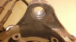 View Auto part Left Front Hub Assembly Maserati Quattroporte 2005