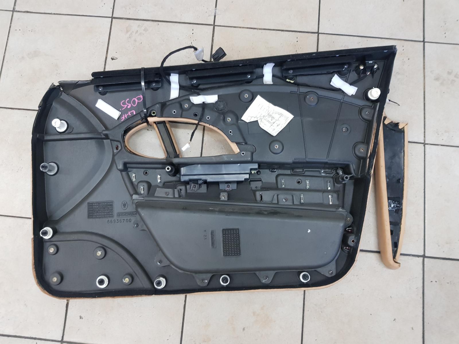 View Auto part Door Trim Maserati Quattroporte 2006