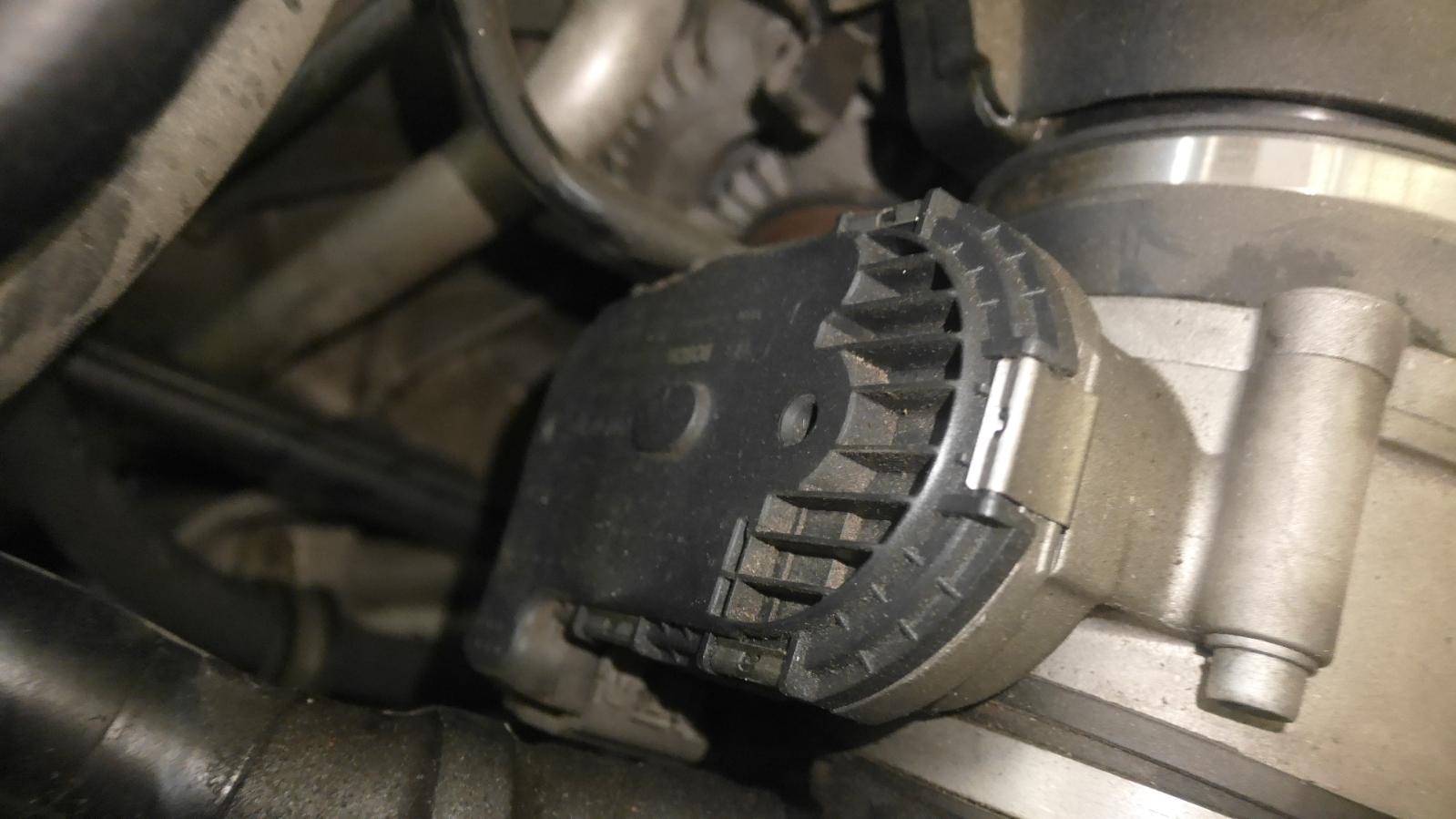 View Auto part Throttle Body Maserati Quattroporte 2006